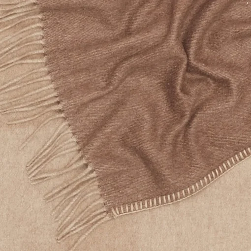 Melrose Coperta piccola con frange marrone chiaro