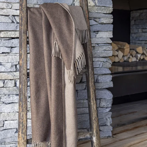 Melrose Coperta piccola con frange marrone chiaro