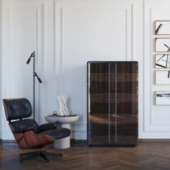 Mobile bar Teomondo a 2 porte in eucalipto fumé