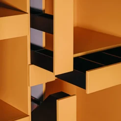 Mobile in legno policromo Parthenope