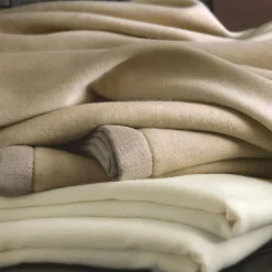 Naga Coperta Beige