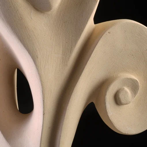 Oltre le Maree scultura in pietra leccese