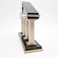 Orologio scultura Partenone di Nino Basso