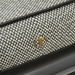 Panchina Kurger con cuscino grigio di Dainellistudio