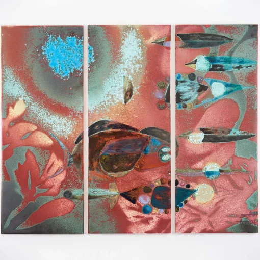 Pannello Decorativo in Ceramica a 3 Piastrelle "Alba e Pesci nel Mediterraneo"