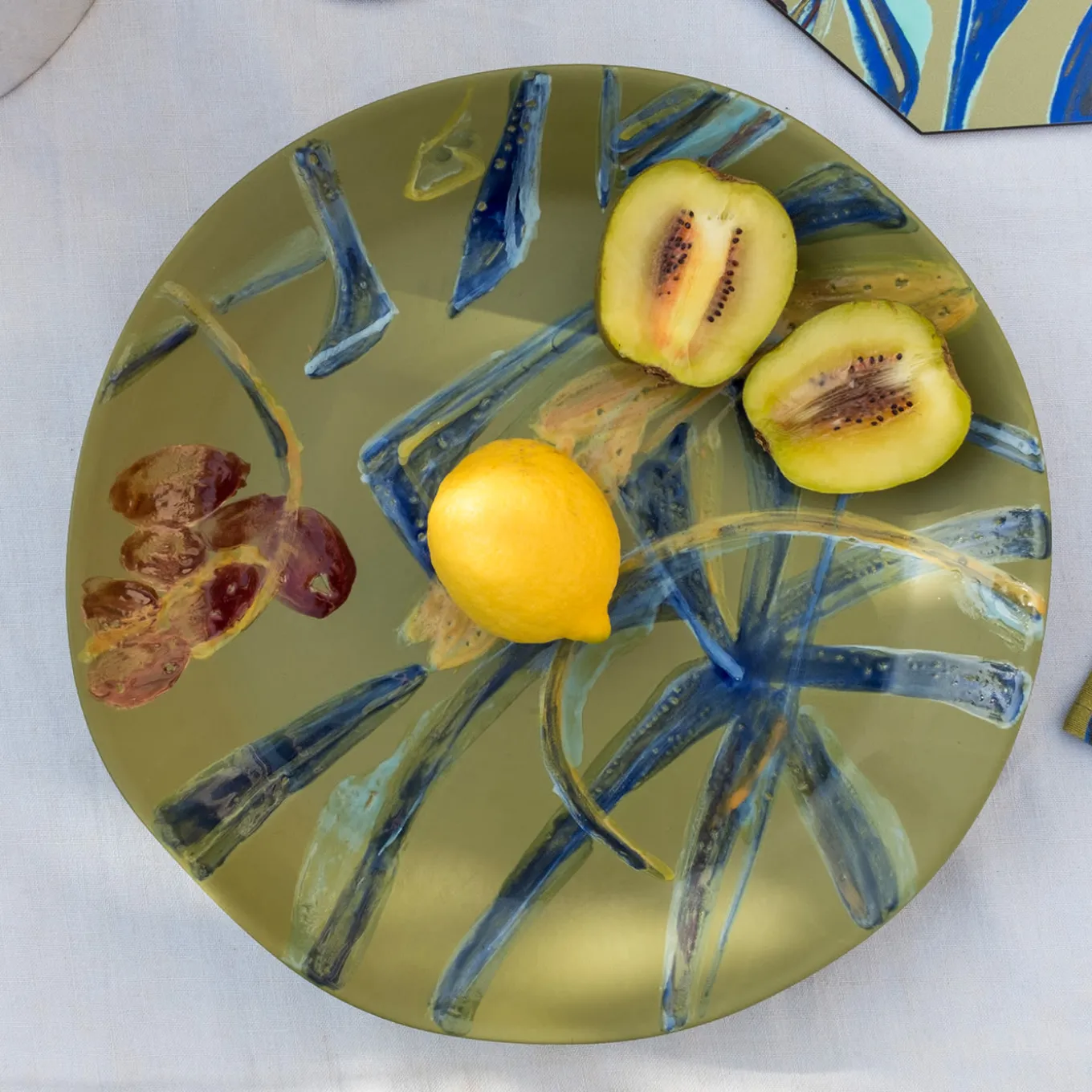 Piatto da portata medio in ceramica dipinta a mano Panarea