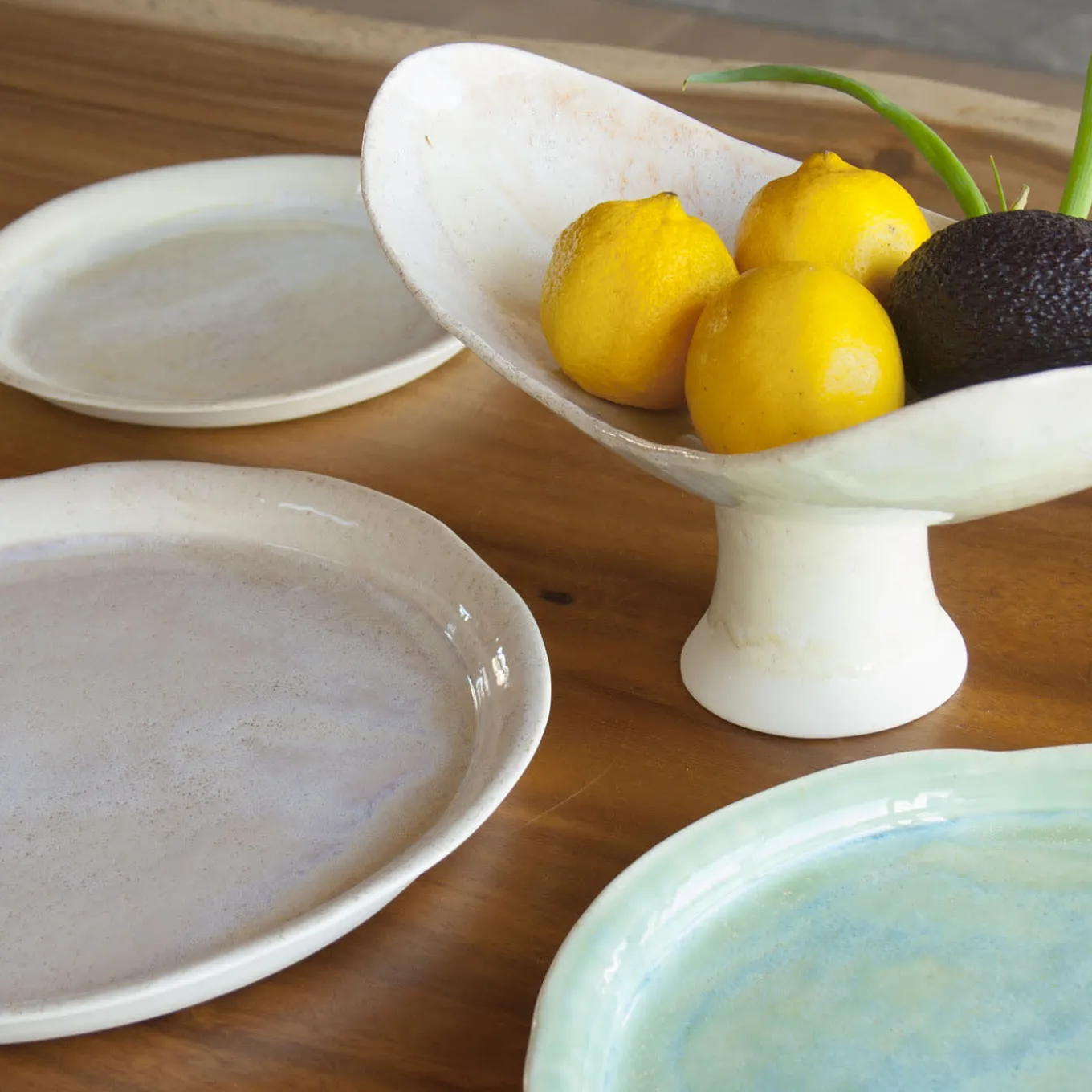 Piatto grande in porcellana Mediterranea Hazed Lavender