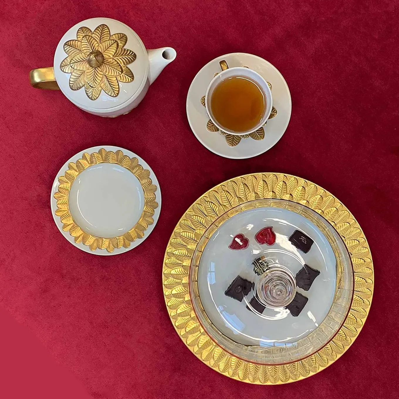 PIATTO PAVONE - ORO #3