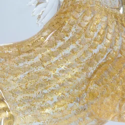 Piccolo cavallo da riproduzione in vetro dorato