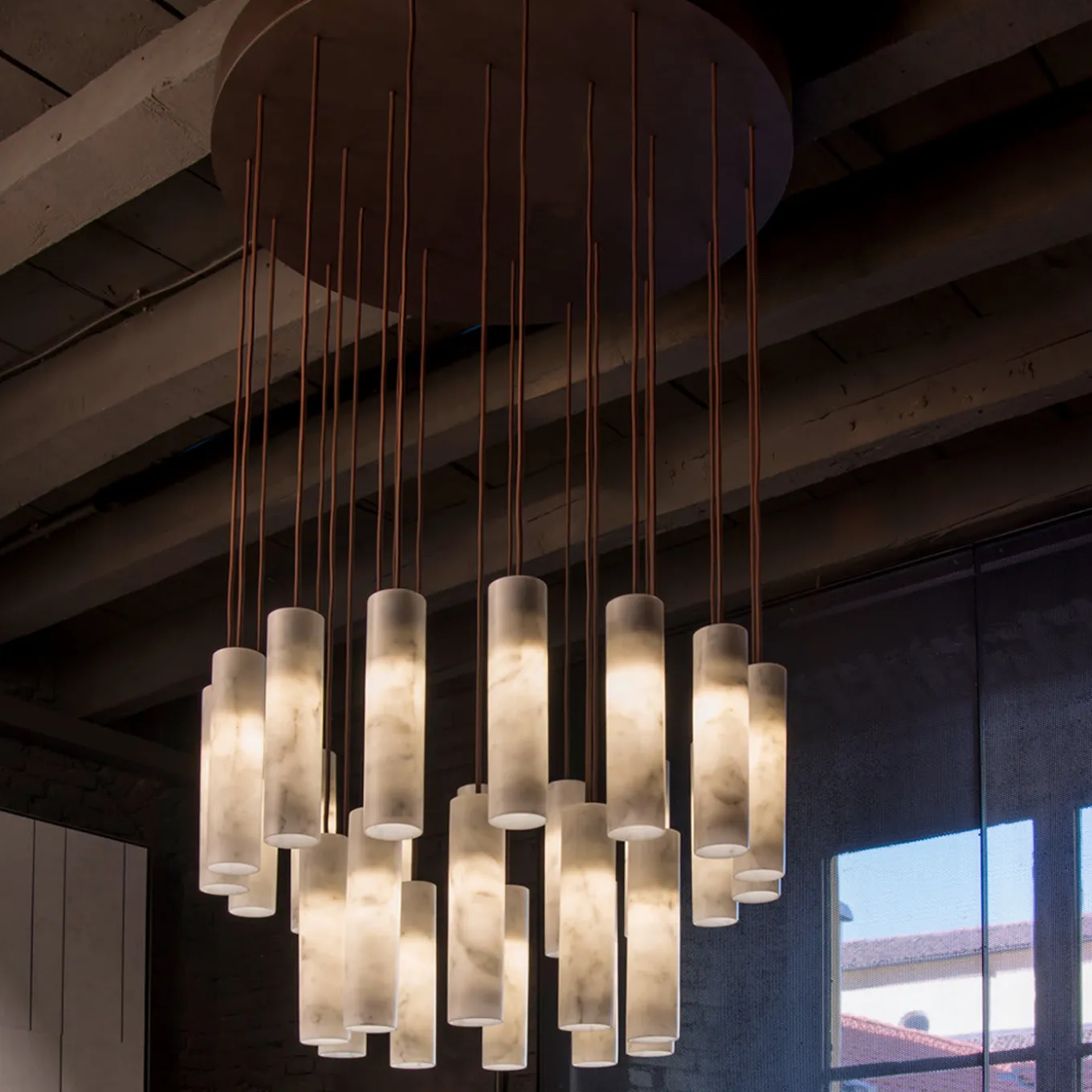 Plafoniera lampadario Silo di David Lopez Quincoces