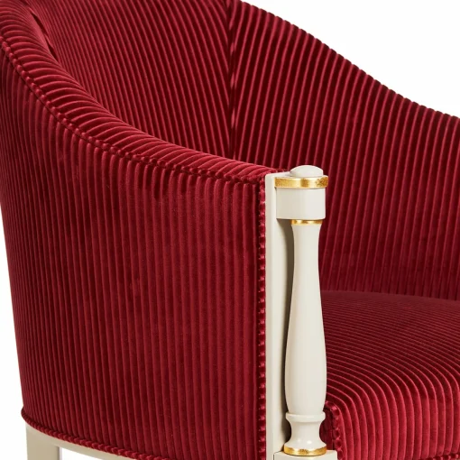 Poltrona classica bianca e bordeaux