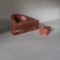 Poltrona Ægir in Marmo Rosso