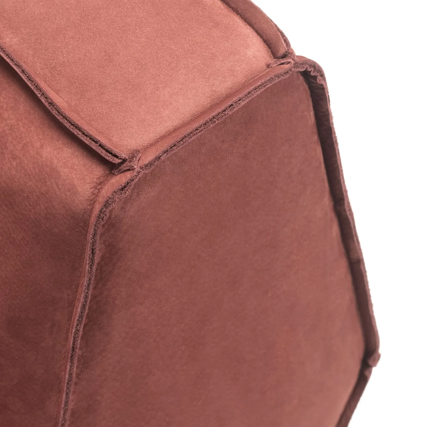 Poltrona Infinito Red di Lorenza Bozzoli