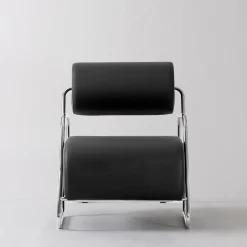 Poltrona Lounge Kate Style in Pelle Nera con Poggiapiedi