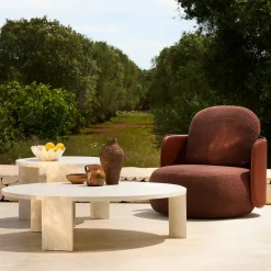 Poltrona Mochi in pelle e tessuto marrone di Studiopepe