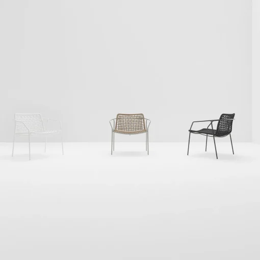 Poltrona Sey Indoor di Emilio Nanni