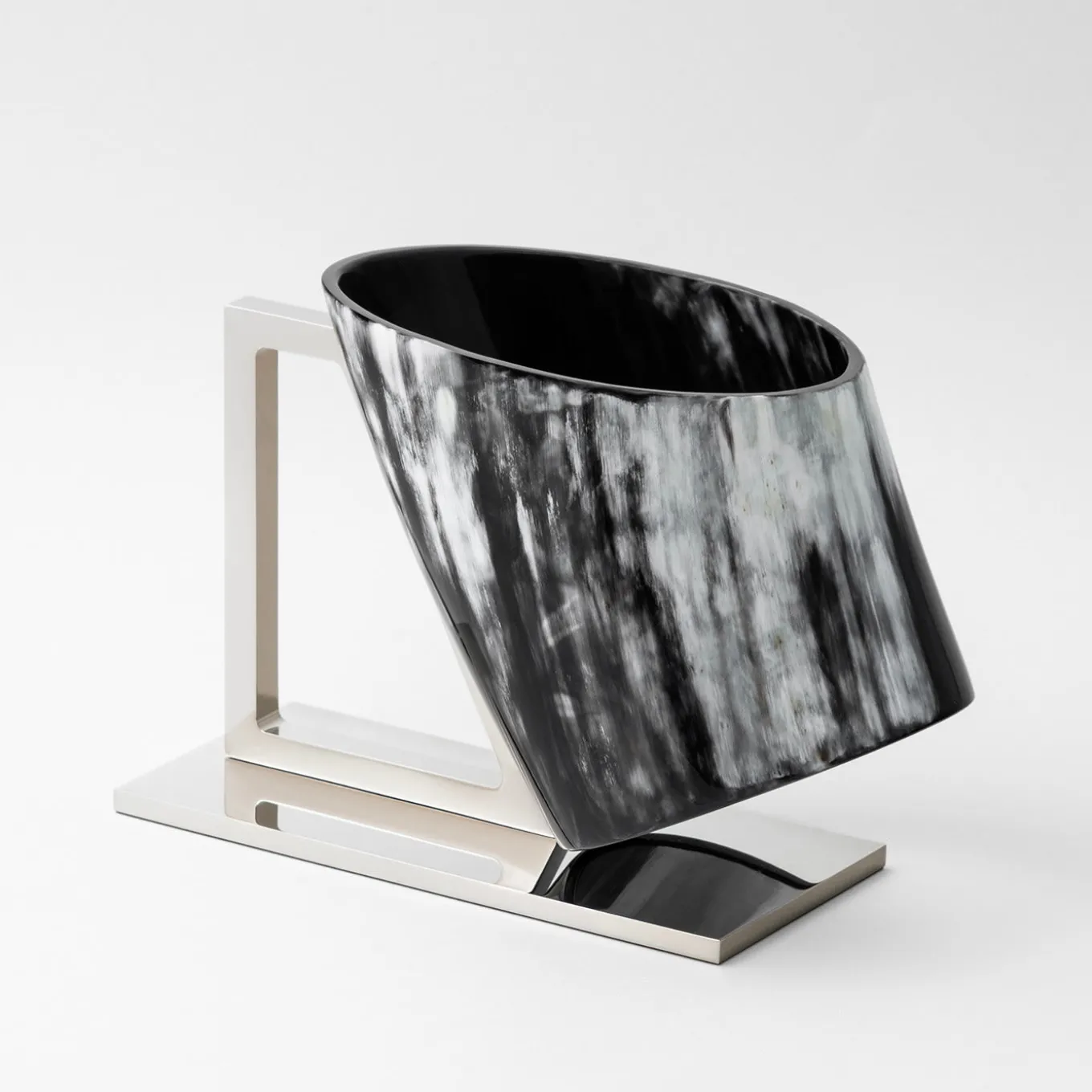 Porta champagne in corno nero