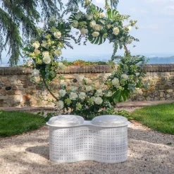 Pouf doppio in metallo bianco Currus