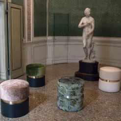 Pouf in legno cilindrico rosa