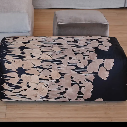 Pouf in seta Golden Tulip