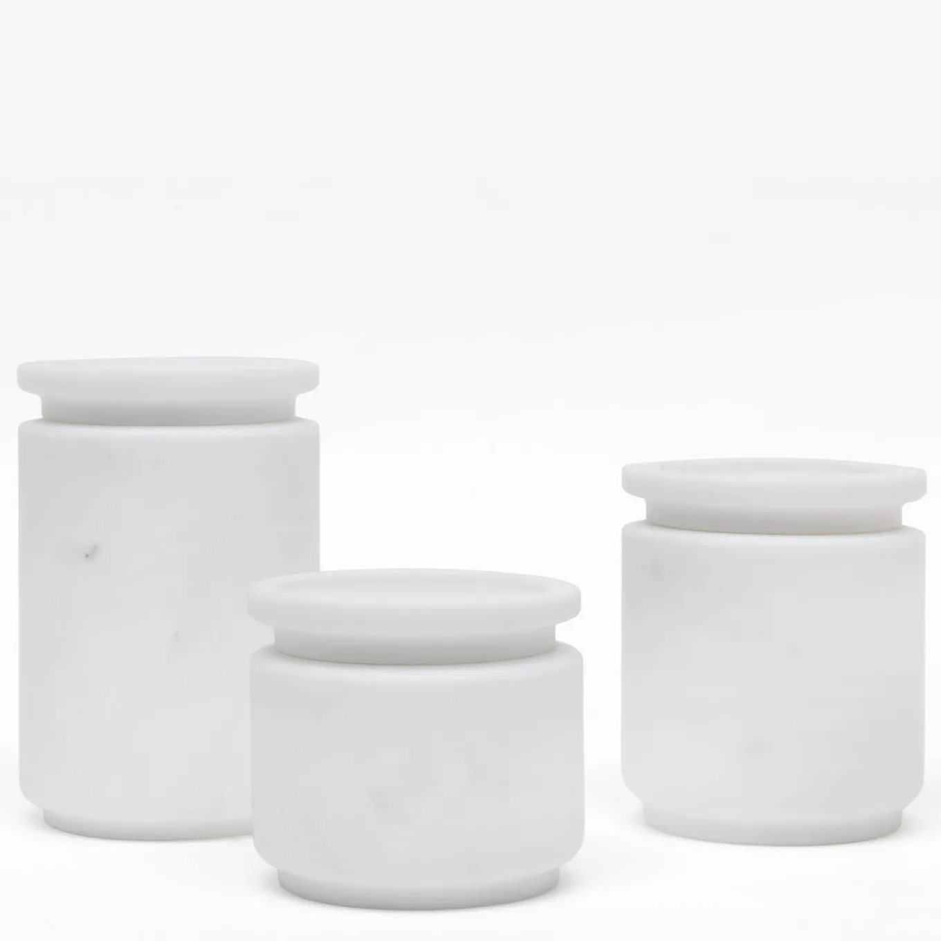 Pyxis Vaso grande bianco Michelangelo di Ivan Colominas