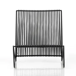 Rada Lounge Chair di Stefano Esposito