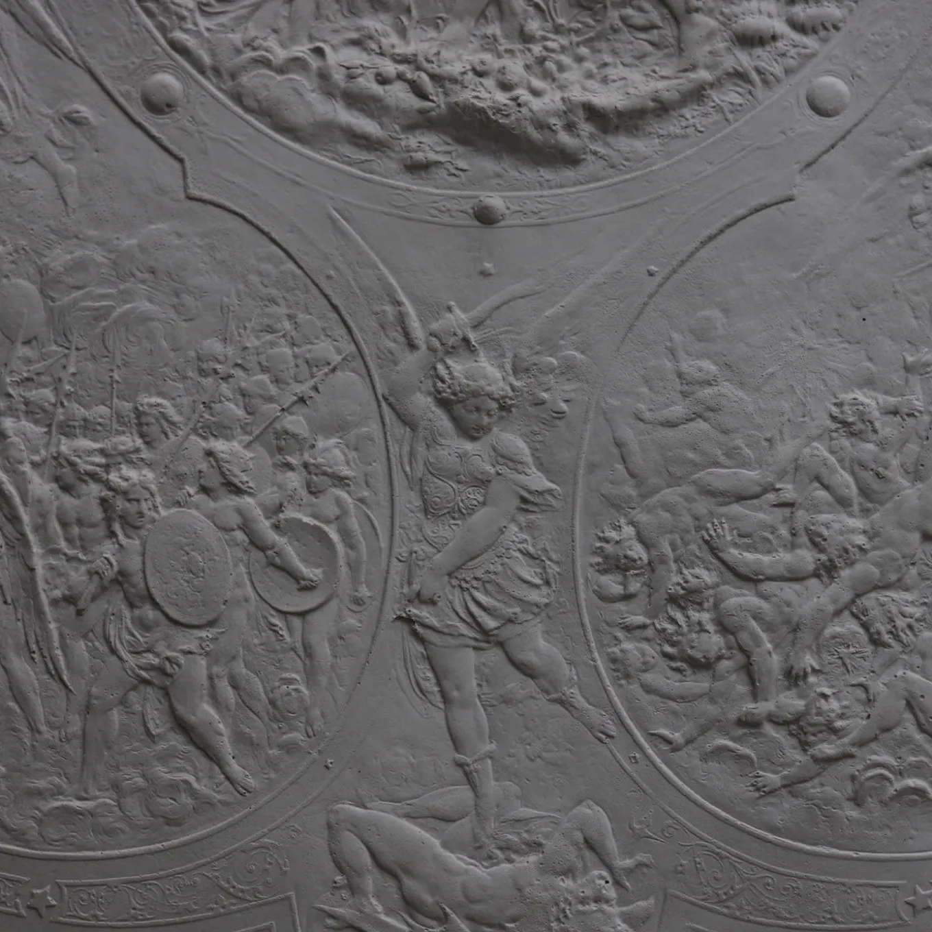 Scudo decorativo Cacciata dal Paradiso