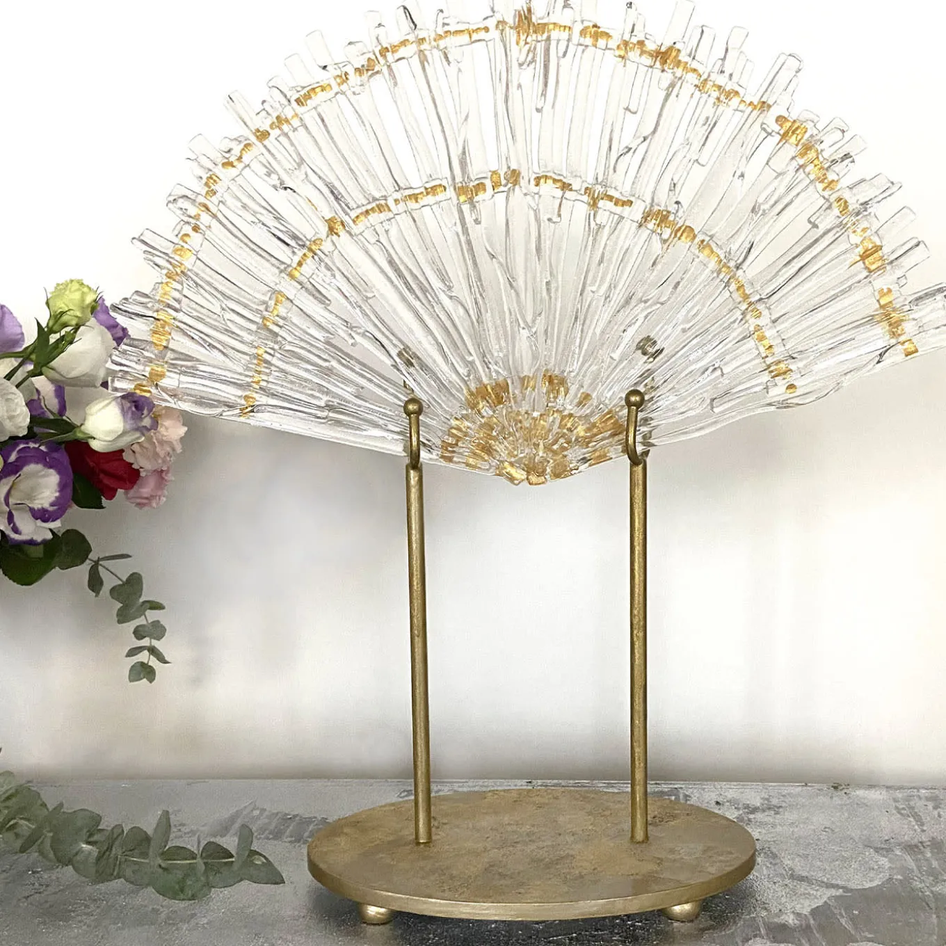 Scultura a ventaglio in oro e vetro trasparente Ventaglio di Luce
