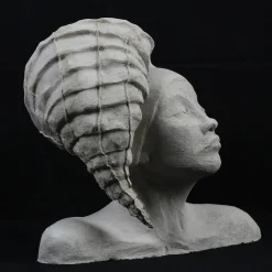 Scultura Concha in Ceramica