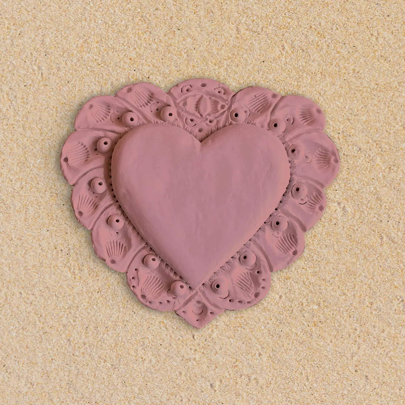 Scultura Da Parete Milagros Cuore Sacro In Gesso Rosa
