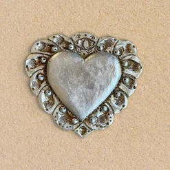 Scultura Da Parete Milagros Cuore Sacro In Gesso Argento