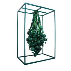 Scultura di bolle verdi