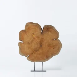 Scultura di cipresso millenario