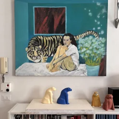 Scultura di pantera bianca