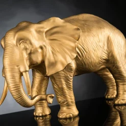 Scultura d'oro a forma di elefante del padre africano
