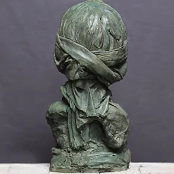 Scultura in bronzo Fortunata