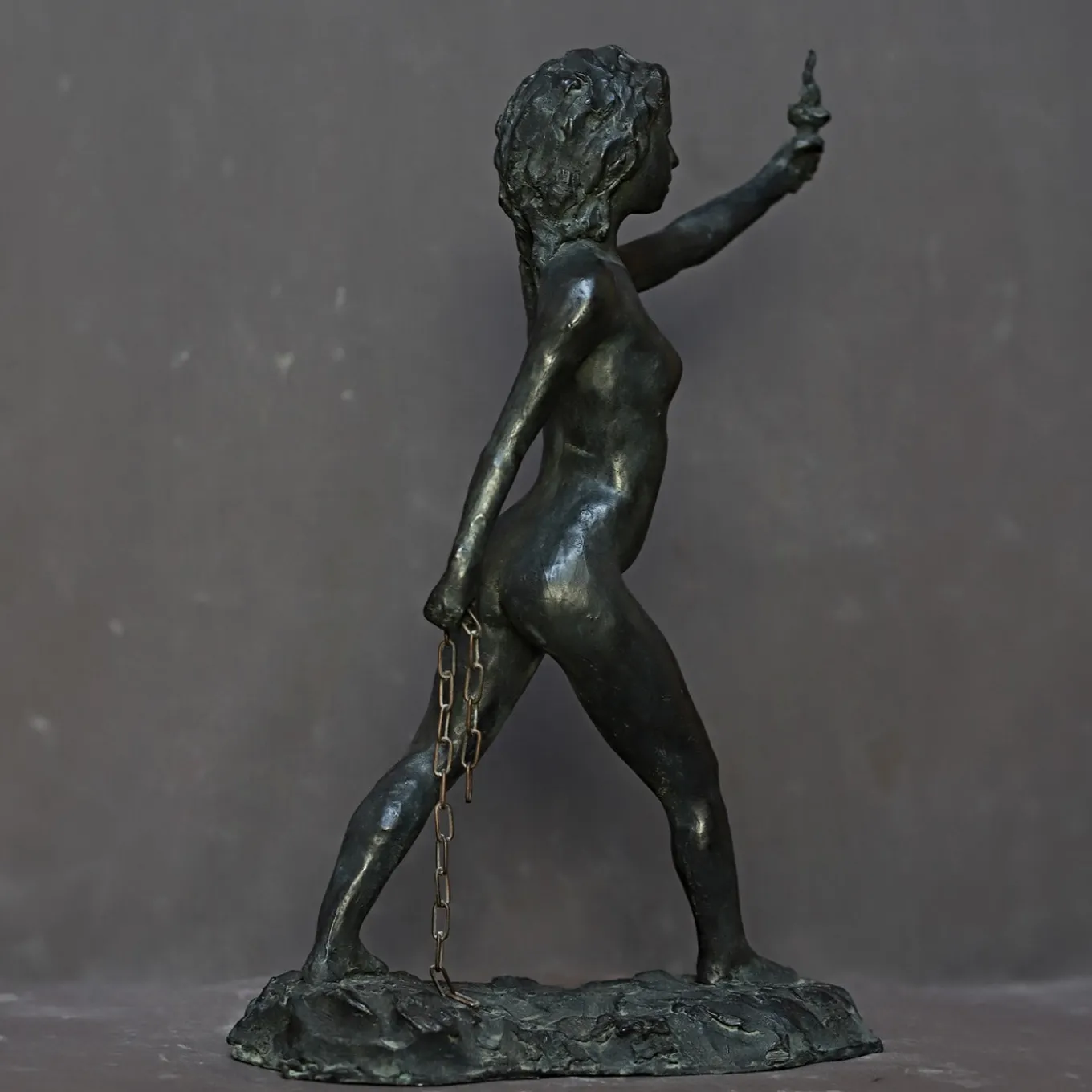 Scultura in bronzo Libertà
