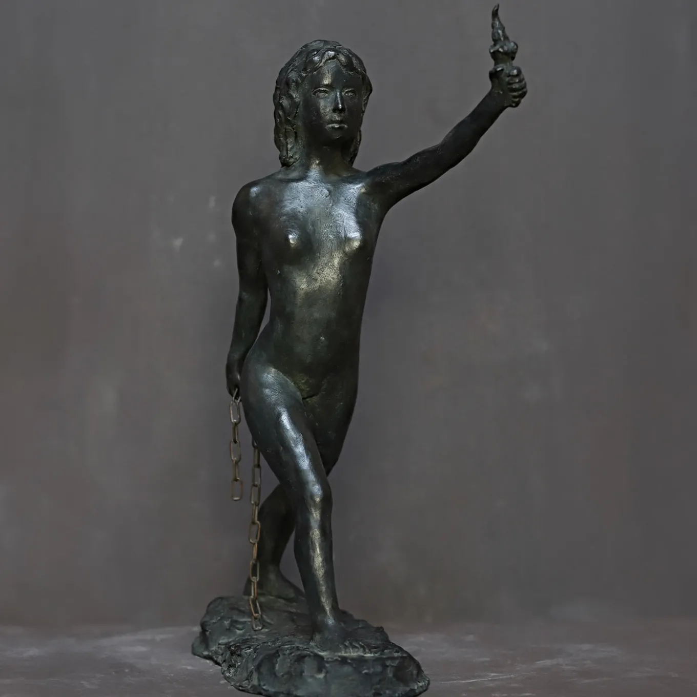 Scultura in bronzo Libertà