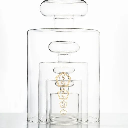 Scultura in vetro Uzito 1Kg di Matteo Cibic