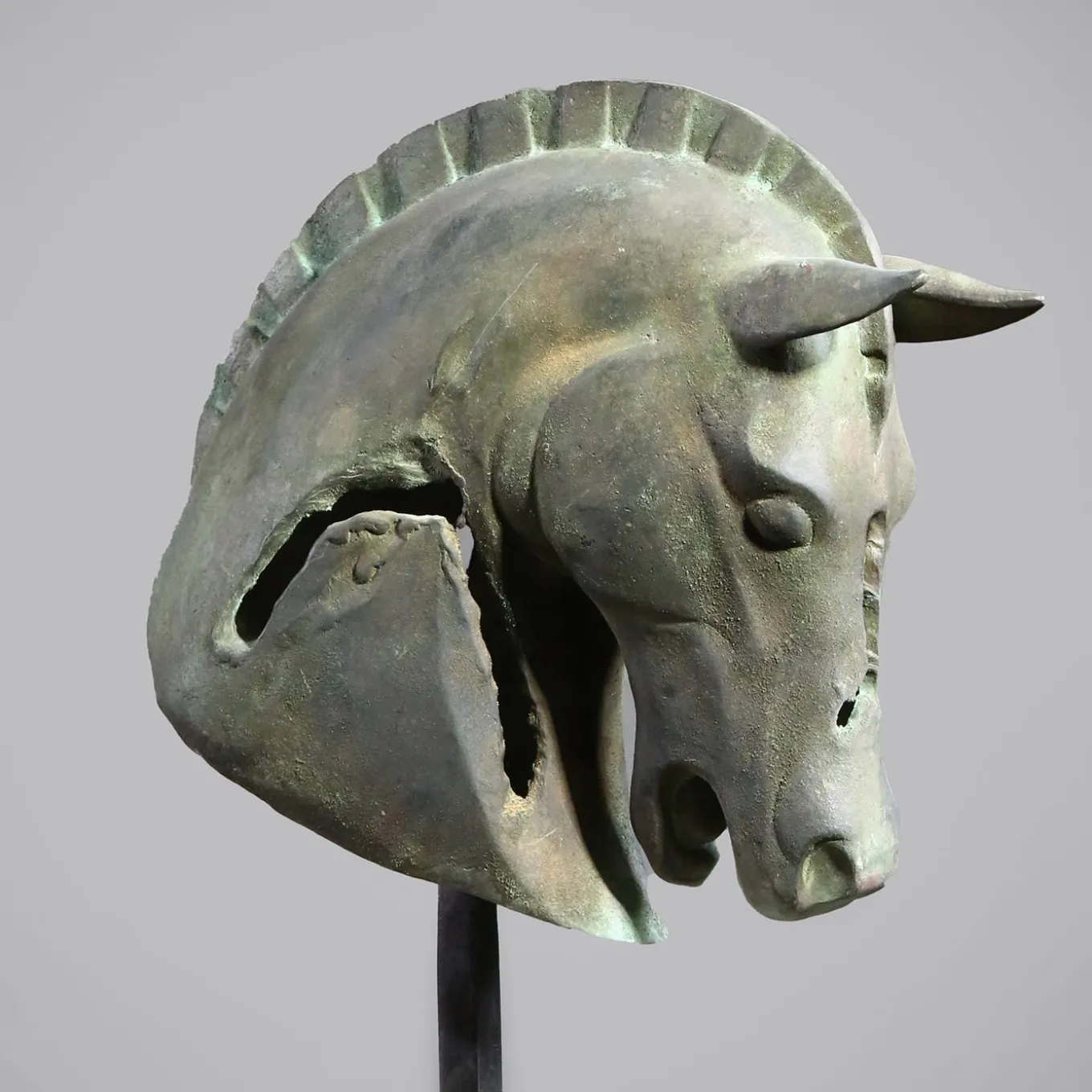 Scultura Testa di Cavallo Frammento in bronzo
