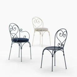 Sedia bianca in ferro battuto con cuscino Inbloom