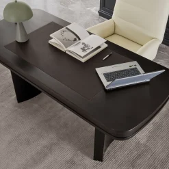 Sedia da ufficio girevole crema della collezione Studio Privè