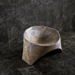 Sedia in marmo Kairo di Karim Rashid