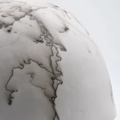 Segni Nella Notte 1 Vaso/Scultura di Nino Basso