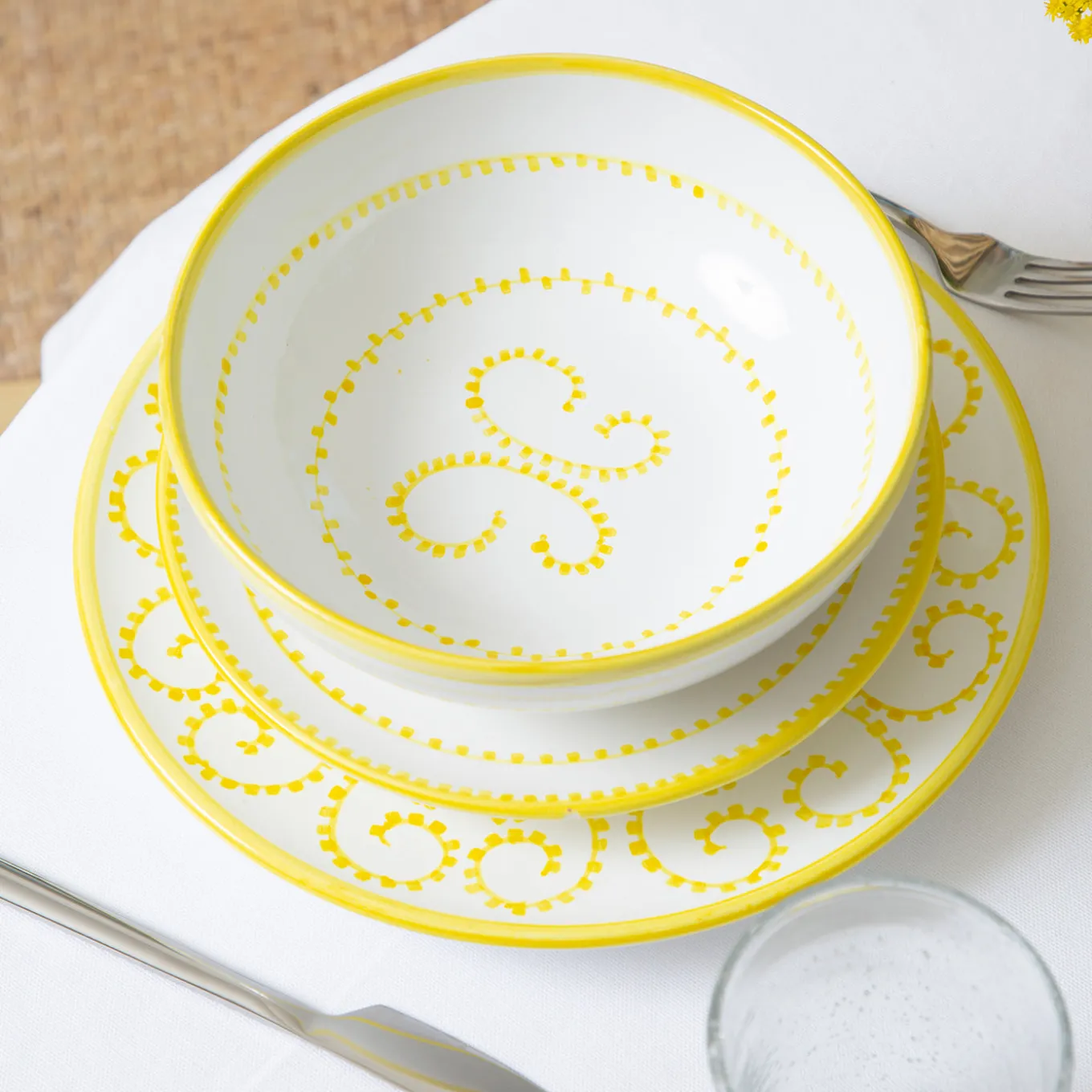 Set di 4 piatti da dessert in ceramica gialla Luminaria