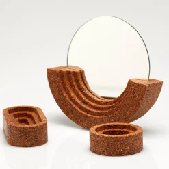 Set di 1 specchio e 2 contenitori Veneris di Nunzia Ponsillo