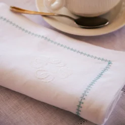 Set di 2 tovaglioli in lino Luci d'Artista bianchi e azzurri