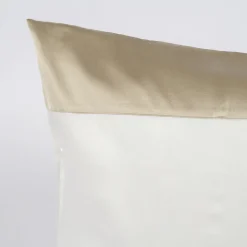 Set di lenzuola e due federe in raso di cotone beige Tivoli