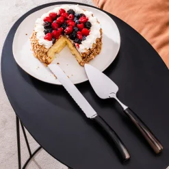 Set di posate per dolci in corno naturale