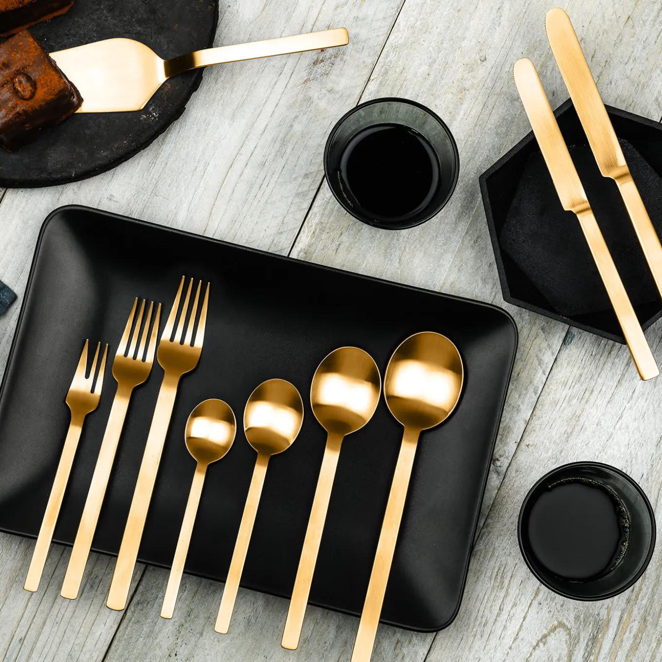 Set di posate Stile Ice Oro 5 pezzi di Pininfarina